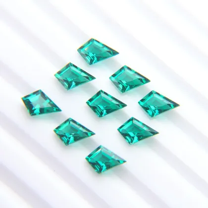 Semi Precious Stone Synthetic Emerald Kite Shaped Emerald