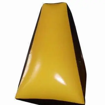 Advertising Inflatable Bunkers and Paintballs with Logo, OEM Orders are Welcome, Made of PVC