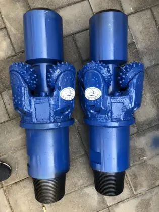 12 1/4inch reamer with 4pcs  IADC637 cones