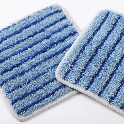 Microfiber window cleaning pad