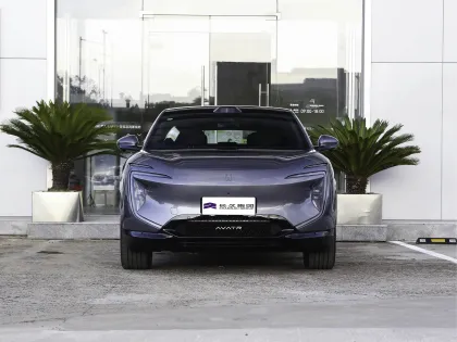 2024 AVATR 07 Luxury 5seats midsize SUV