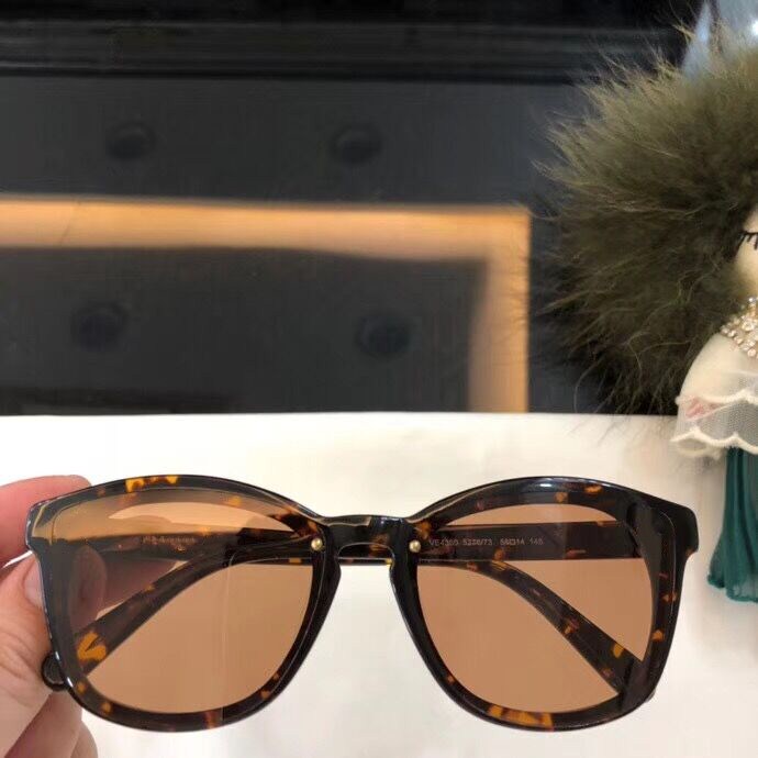 Mirrored Sunglasses