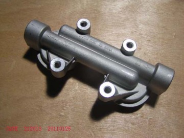 CUMMINS FUEL FILTER HEAD 212013