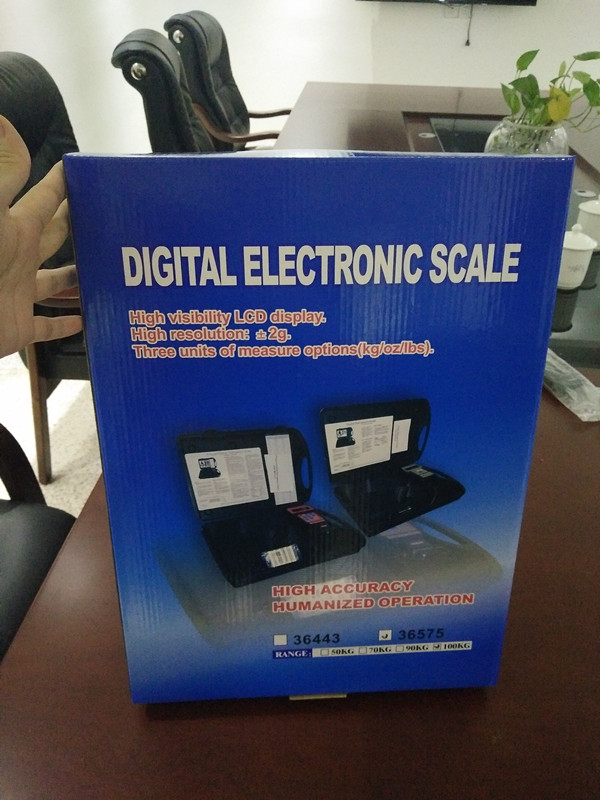 Air conditioning refrigerant charging scale