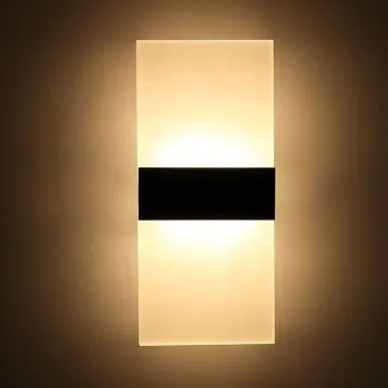 Modern Indoor LED Wall Lamp for Bedroom with Aluminum Plastic Design and 80 Switch Control