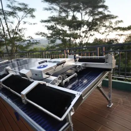Leading Brand: Innovative E32H PV Cleaning Equipment with Over a Hundred Patents