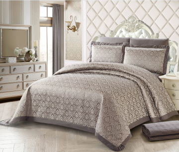 Jacquard comforter/comforter set/embroidery bedding set