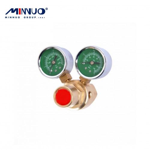 Mini Co2 pressure regulator with gauge