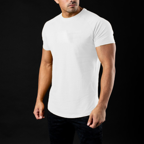 Men's outdoor T-shirts are available in multiple colors