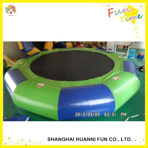 China Factory price inflatable water trampoline