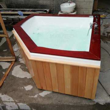 Outdoor Corner Spa Triangle Bathtub Hot Tub