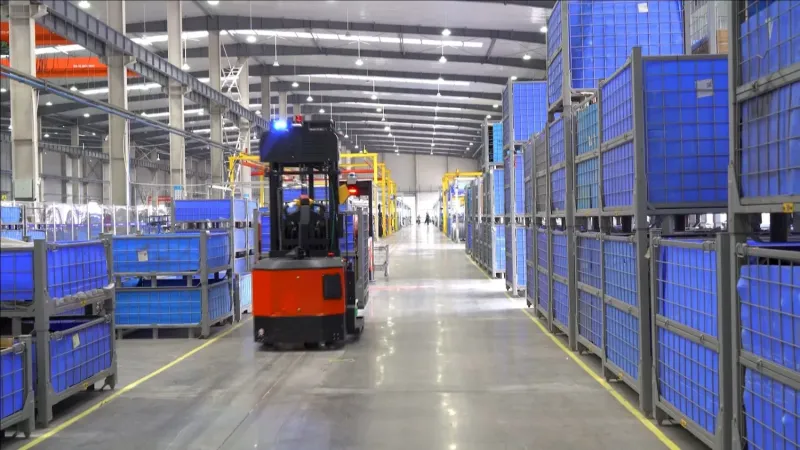 Autonomous Mobile Robot for Industry-Specific Material Handling