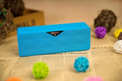 AWS1165 Good Quality Cubic Bluetooth Speaker Battery Removable Bluetooth Speaker Mini Wireless Speaker