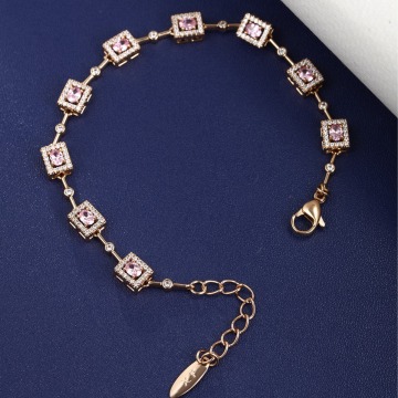 Braccialetti di gioiello di lusso da donna elegante: una collezione di gemme di moda di moda