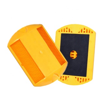 High Brightness Solar Road Stud Wholesale: PMMA Optical Design with White Reflector ABS for Road Safety