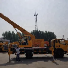 mini truck with crane 10 ton