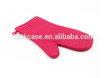 Popuplar Perfect FDA Highest Rated Heat Resistant Two Fingered silicone kitchen glove