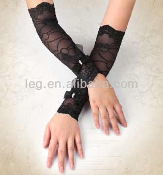 black lace wristlet wrist cuff gloves sleeves