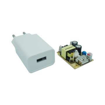 Universal 10W 5V 2A USB Switching Adapter