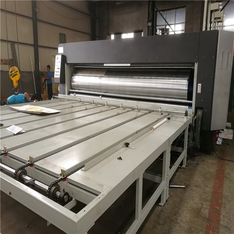 Chain feeding flexo printer slotter machine