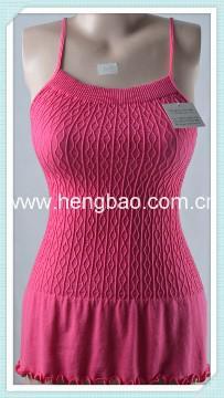 fashionable and cute seamless camisole