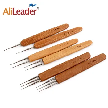 AliLeader Wholesale Stainless Steel Bamboo Handle Rubber Crochet Hooks