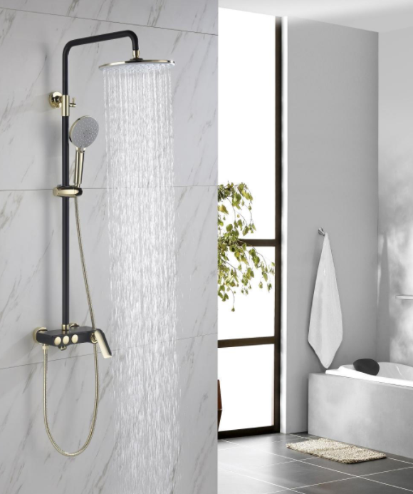 What characteristics should a shower head have?