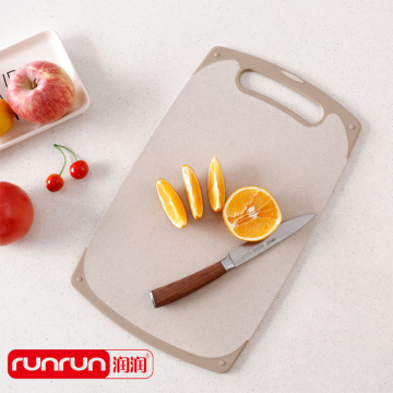 Прочная разделочная доска соломенного цвета для дома