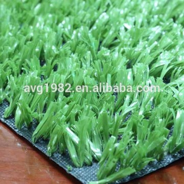 High performance synthetic grass for basketball