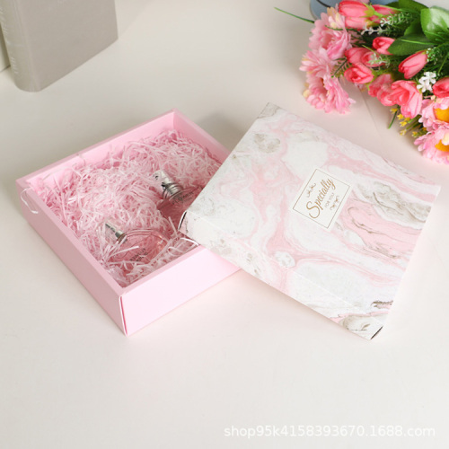 Offset Printing Coated Paper Gift Bags and Boxes