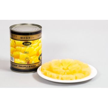 Jarabe de piña de piña enlatada