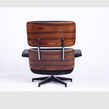 Gemütlicher Eames Lounge Chair aus hochwertigem Leder