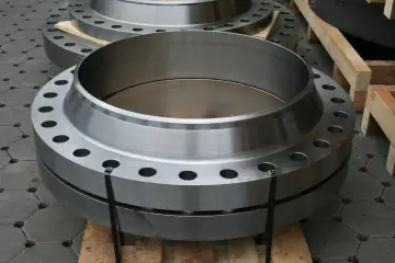 4 Inch 300Lb A105 WN Flange