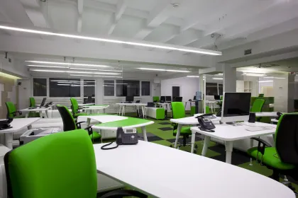 Suspended High Efficiency LED Lighting Modules with Dimming Function