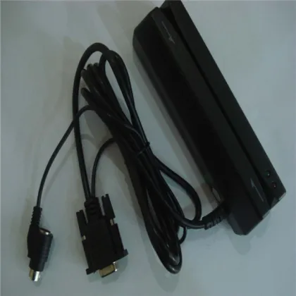 Magnetic card reader