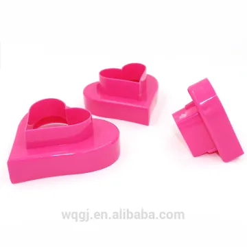 3 PCS Plastic Cake DIY Decorating Heart Shape Cookie Mould