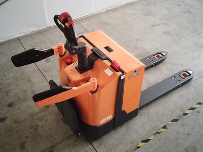 Zowell 2.5 Ton Capacity Electric Pallet Truck