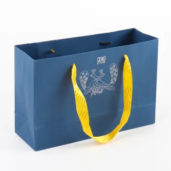 Luxury Personalised Paper Gift Bags with Logo Printed