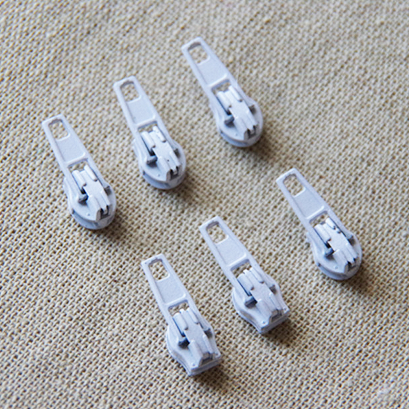 Nylon zipper head NLFZ-5-4