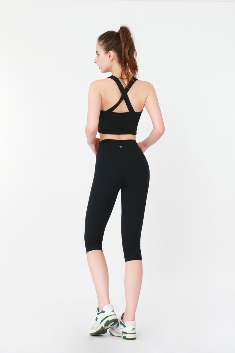 Body-hugging Mid-length Yoga Tights