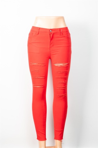 Jeans strappati rossi personalizzati