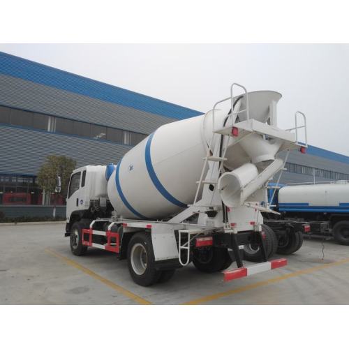 4x2 automatic feeding cement concrete mixer truck price