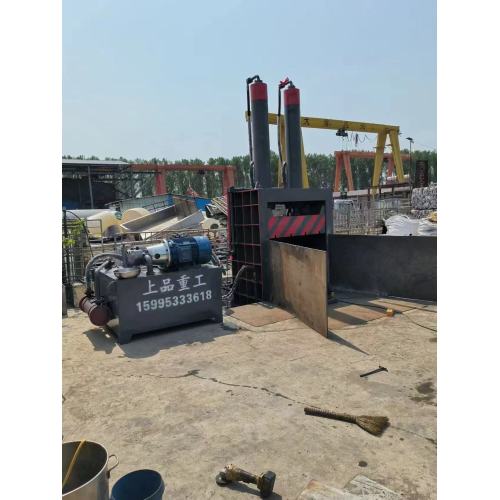 Enfardadeira vertical durável para uso industrial