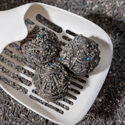 Premium Activated Carbon Mixed Deodorizing Cat Litter