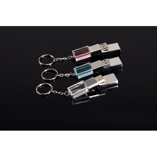 Neue Glas-USB-Sticks Von 128 MB bis 256 GB