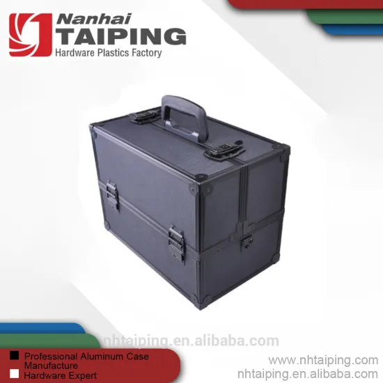 protable black aluminum beauty case with 4 expandable inner box