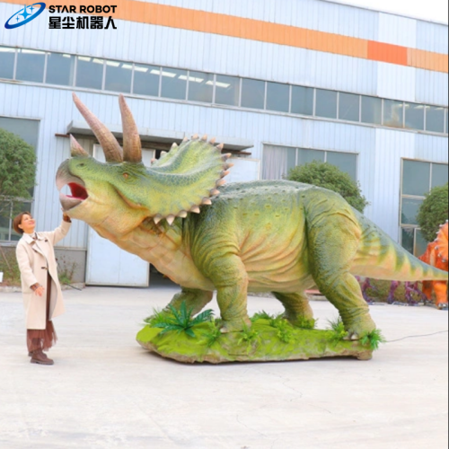 Triceratops Animatronic untuk Jurassic Park
