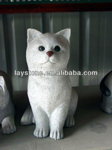 sculptures of cats