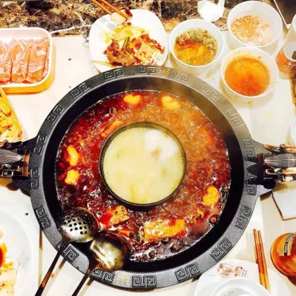 Custom Smokeless Wooden Dining Table Hot Pot Shop