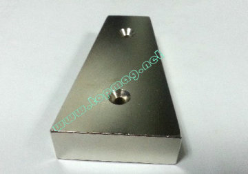 N45M big size block magnet